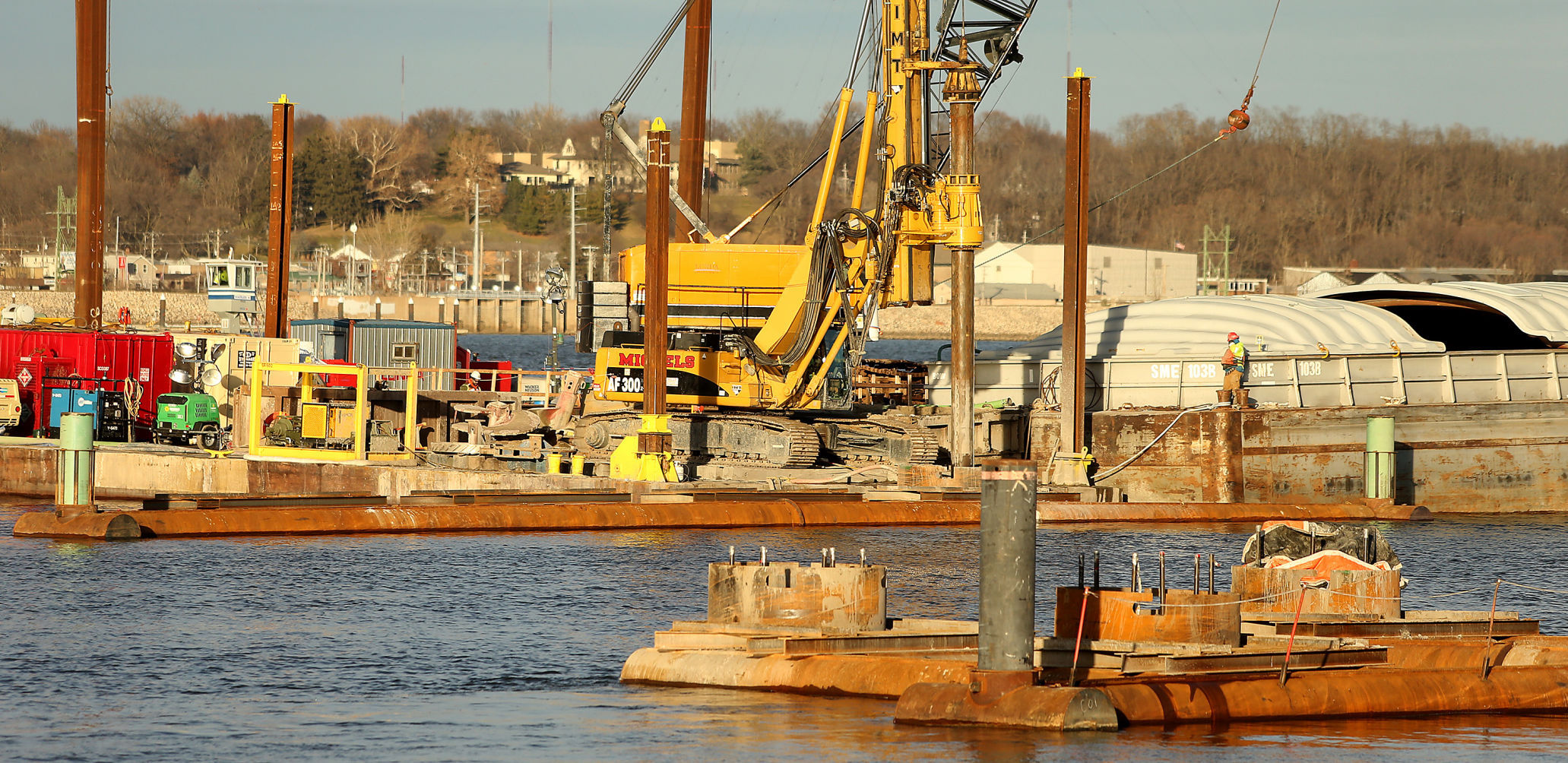 121217-I74-bridge-015